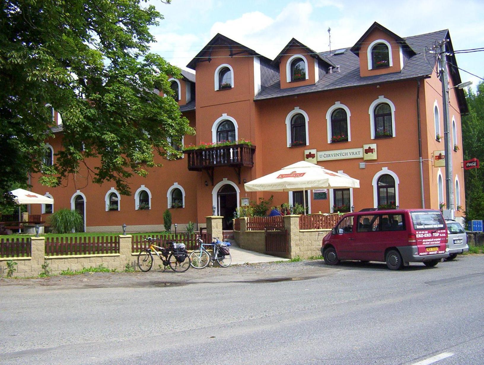 Penzion U Cervenych Vrat Chudolazy Exterior photo